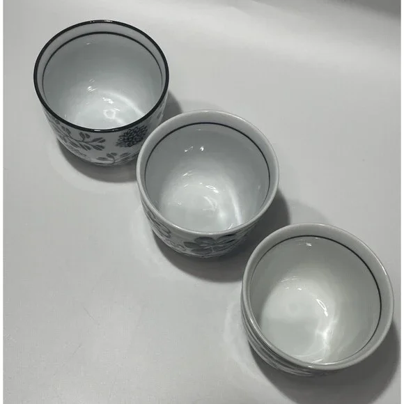 Lot of 3 Pier 1 Imports 4 oz Akina Sake Tea Cups Black White Floral Design 2.5” - Picture 2 of 7
